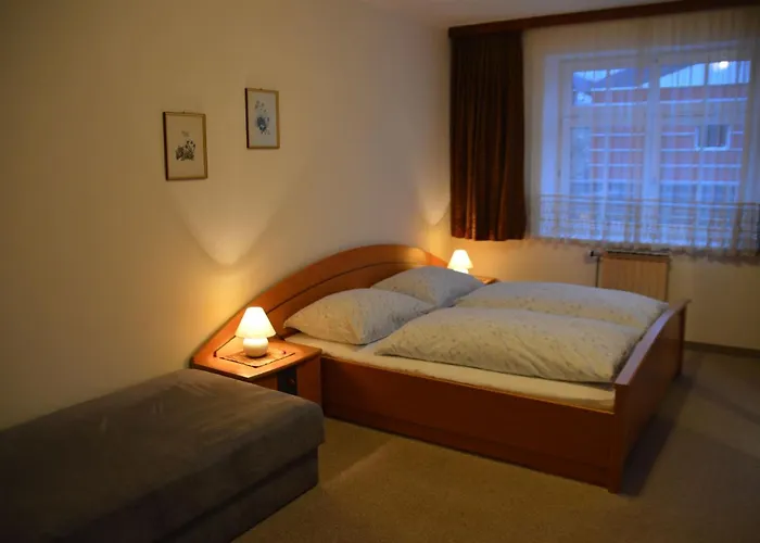 Mooslechner Apartman *